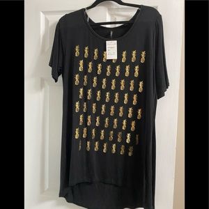 Nordstrom Rack Black Scoop Neck Hi-Lo w Pineapples
